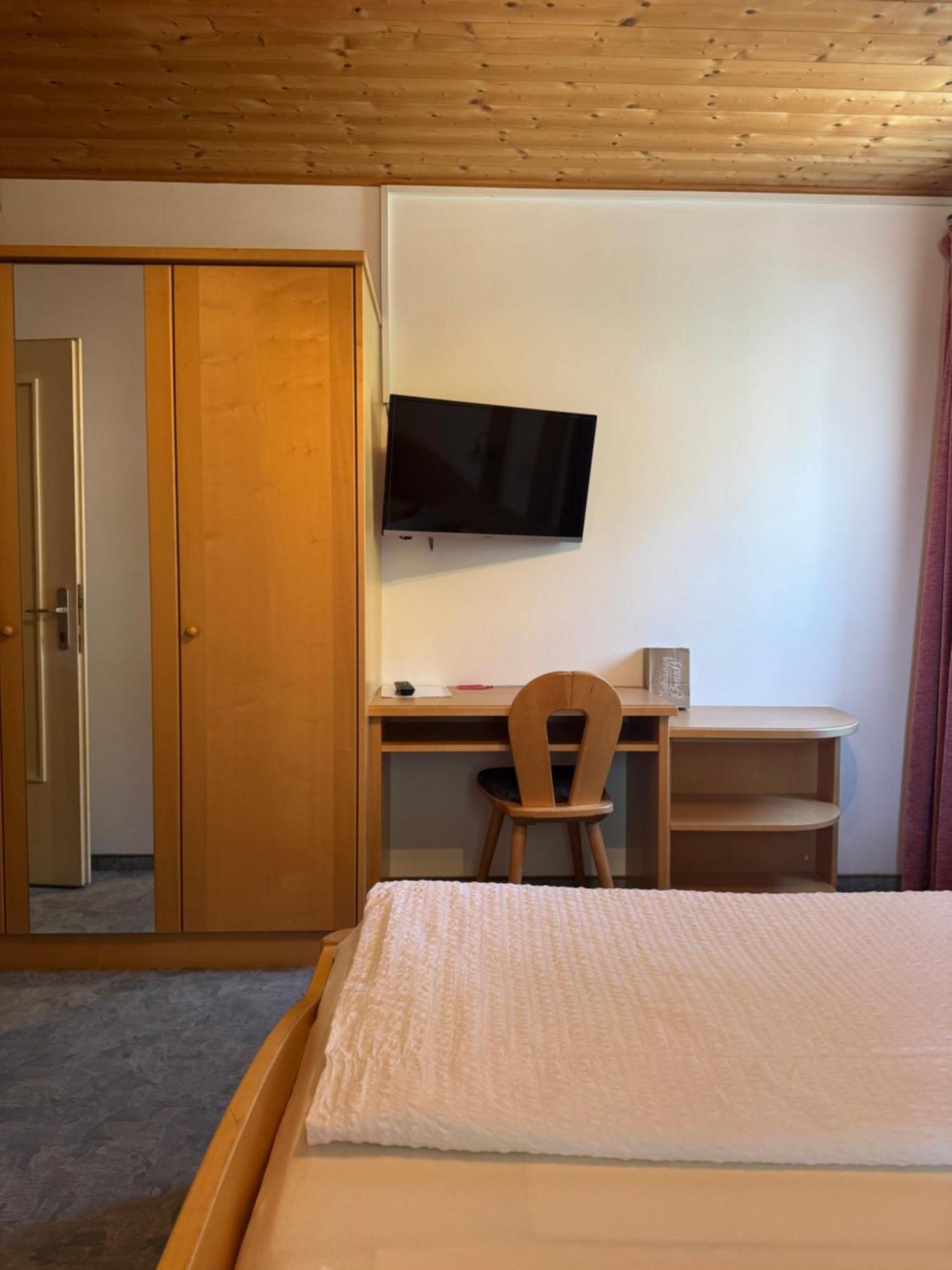 Economy Double Room